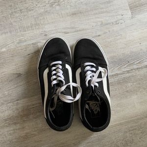 Black vans